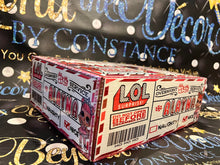 Load image into Gallery viewer, Personalized Squared Gift Box